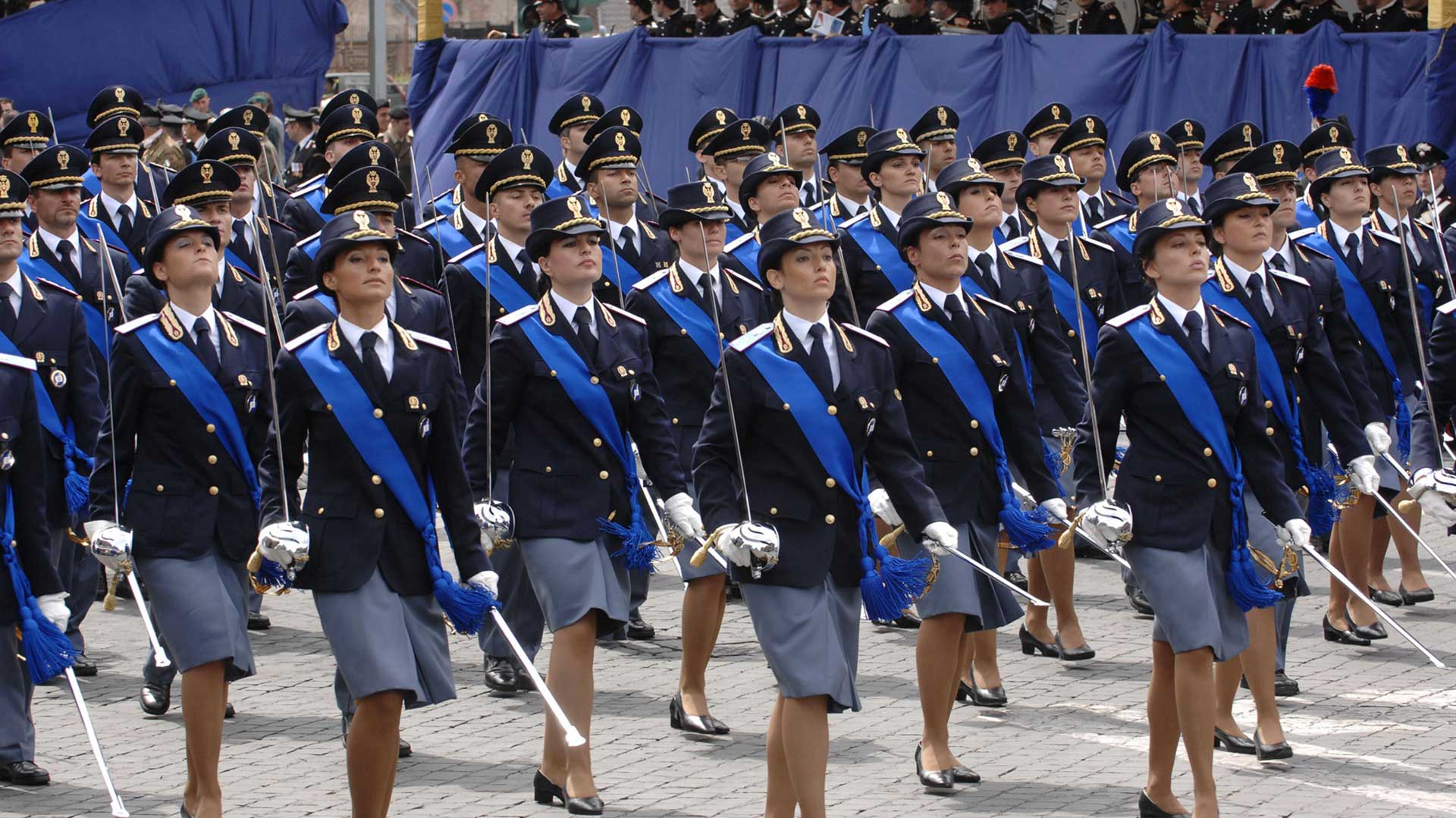 funzionari di polizia